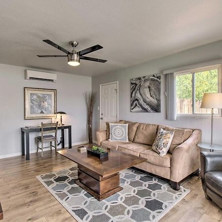 Walkable Carson City Duplex With Private Patio! エクステリア 写真
