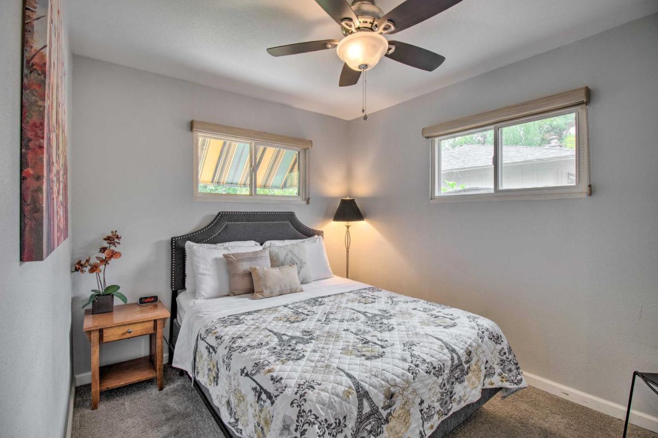 Walkable Carson City Duplex With Private Patio! エクステリア 写真